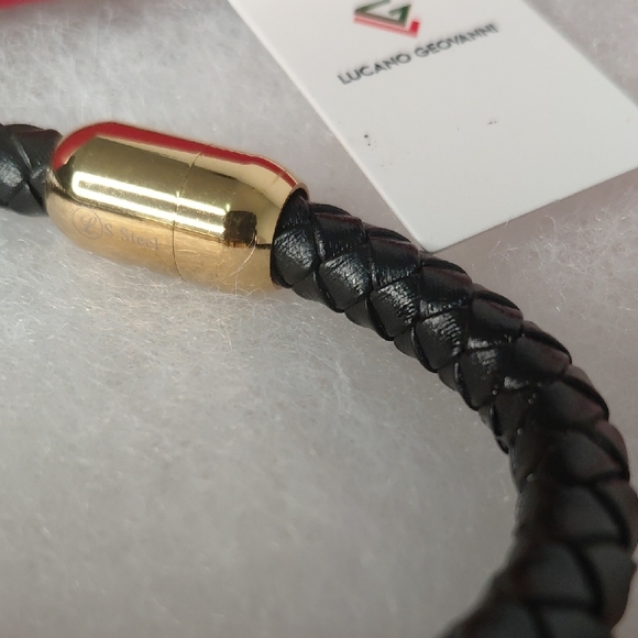 Leather & Stainless Steel Black and Gold Men's Braided Bracelet - Picture 3 of 4